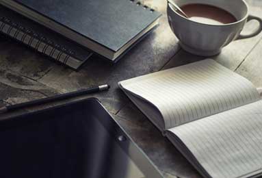 意甲媒体透露：沙特俱乐部并没有放弃对福法纳的追求，他们正在关注球员的动态